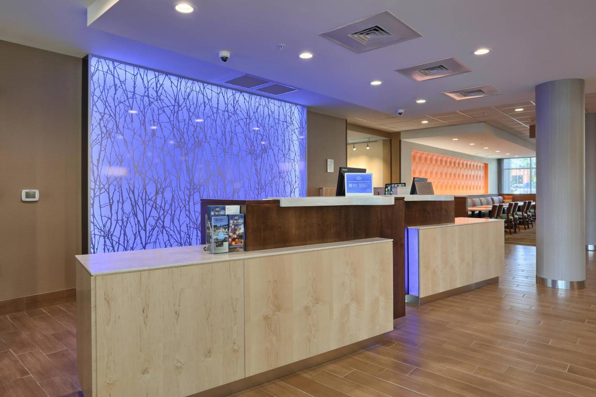 Fairfield By Marriott Inn & Suites Philadelphia Horsham Willow Grove Exterior photo