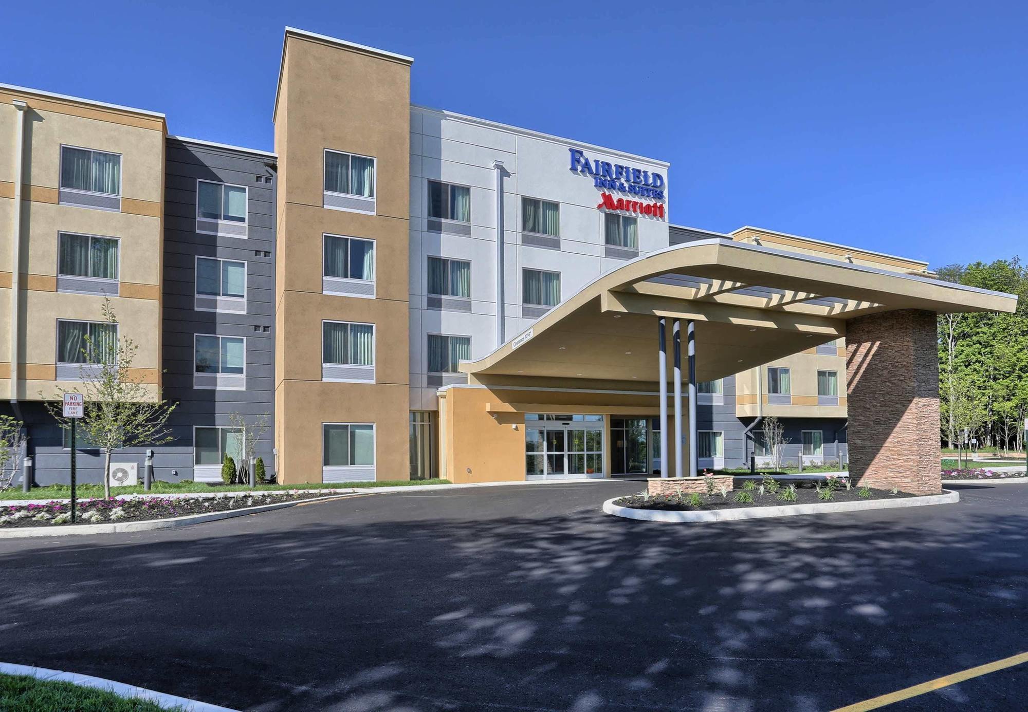 Fairfield By Marriott Inn & Suites Philadelphia Horsham Willow Grove Exterior photo
